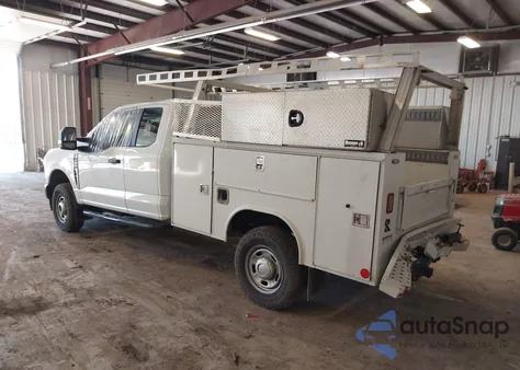 2023 Ford F-250 Xl из США, поврежденный, VIN 1FT7X2BA9PEC80476